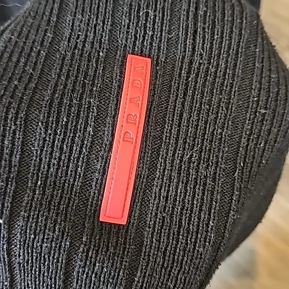 Prada Mens 2XL black sweater